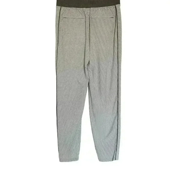 Athleta Womens Brooklyn Textured Ankle Pant Size 2 Gray/White Striped - Picture 5 of 8